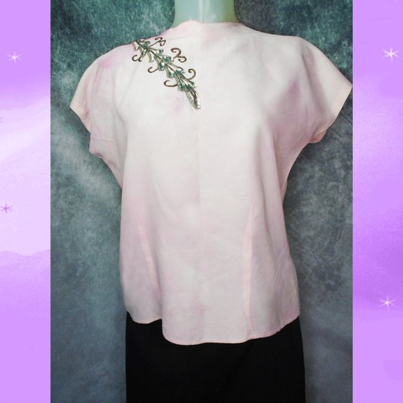 50s Vintage Rayon Blouse with Sequin Detail, ANTI FASHION - Not for Everybody! - Picture 3 of 13